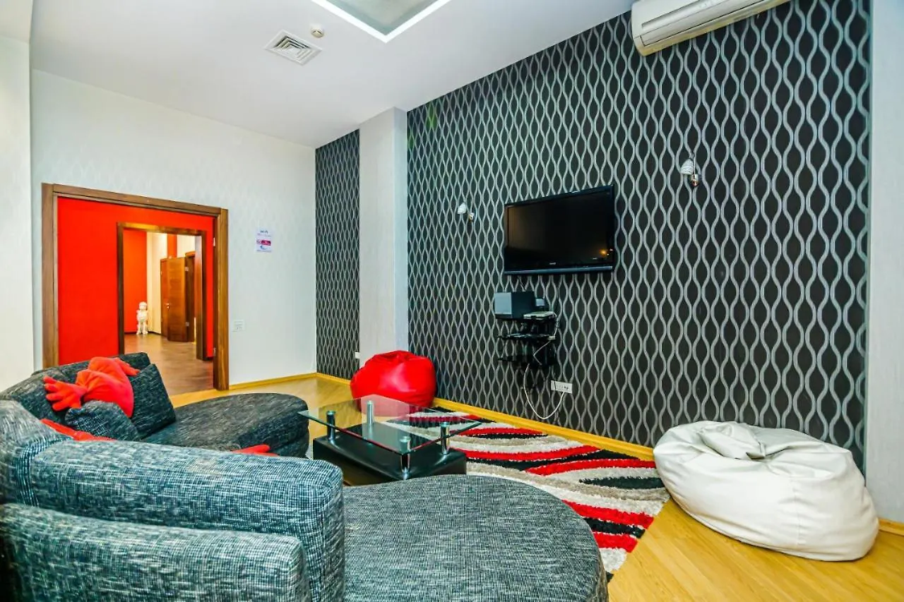 Apartment Arc In The Nizami Street Baku