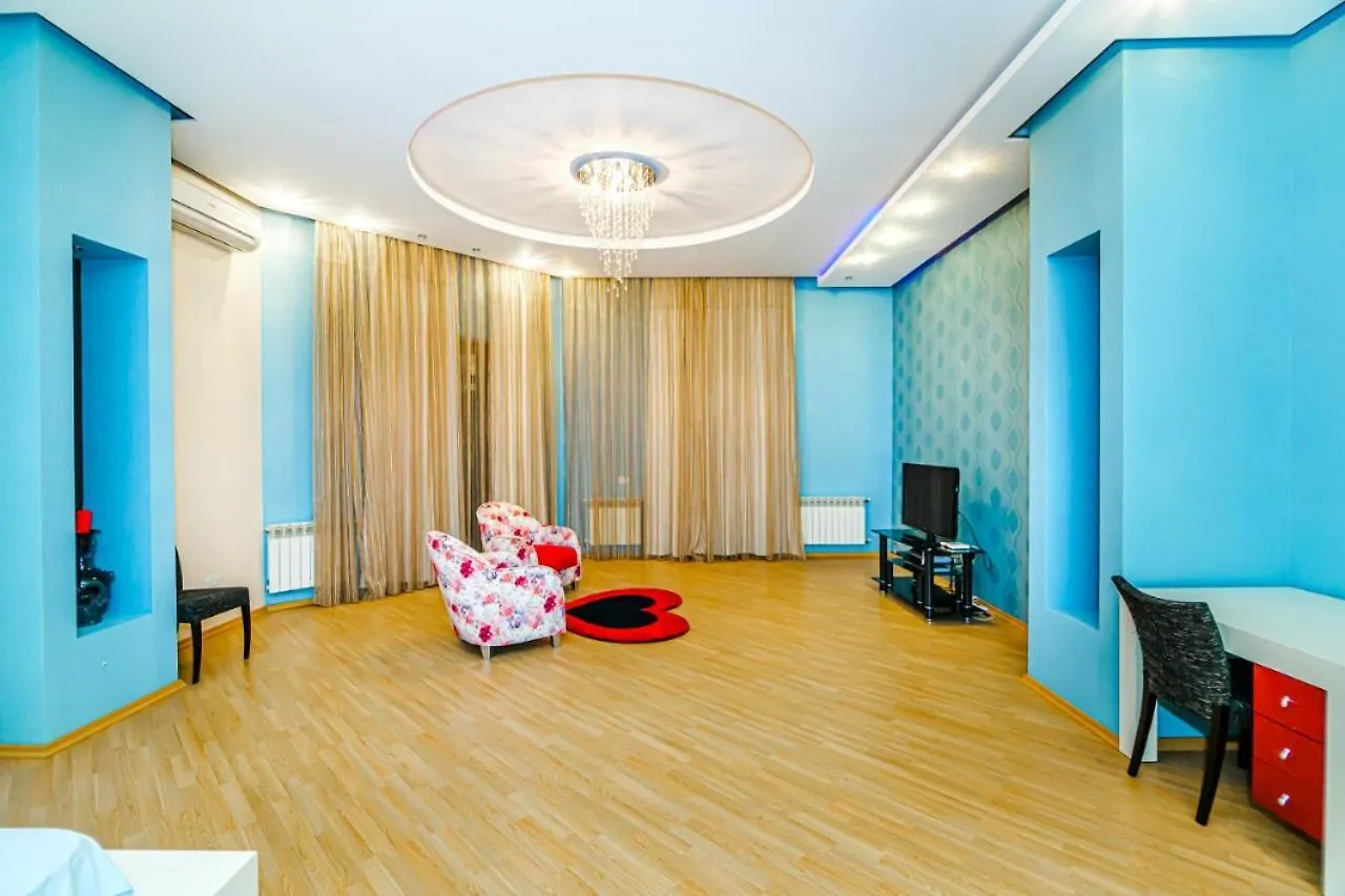 Apartment Arc In The Nizami Street Baku